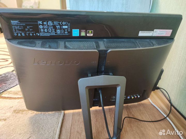 Моноблок Lenovo B520