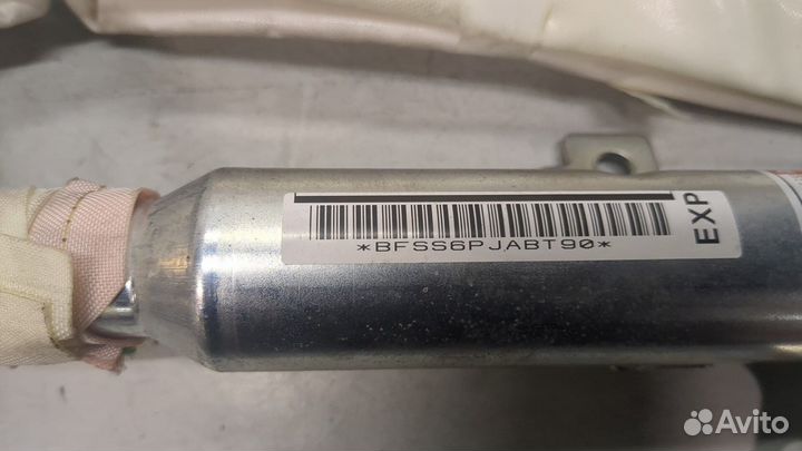 Подушка безопасности боковая правая Mitsubishi Grandis, 2007