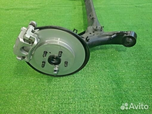 Балка toyota prius ZVW30 2ZR-FXE