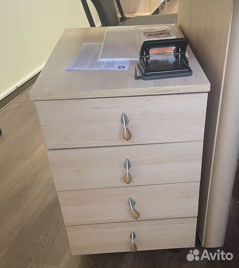 Офисная мебель комплект бу / кабинет руководителя