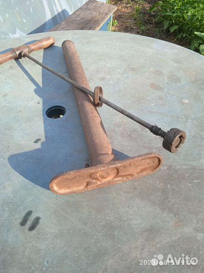 Насос автомобильный