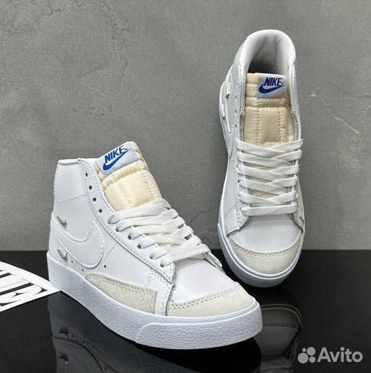 Кроссовки Nike Blazer Mid 77 Vintage White