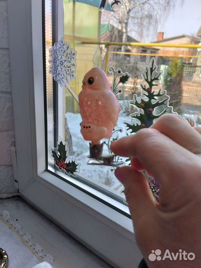 Графин с рюмками,икорница,подставка для телефона