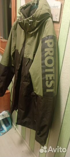 Сноубортический костюм