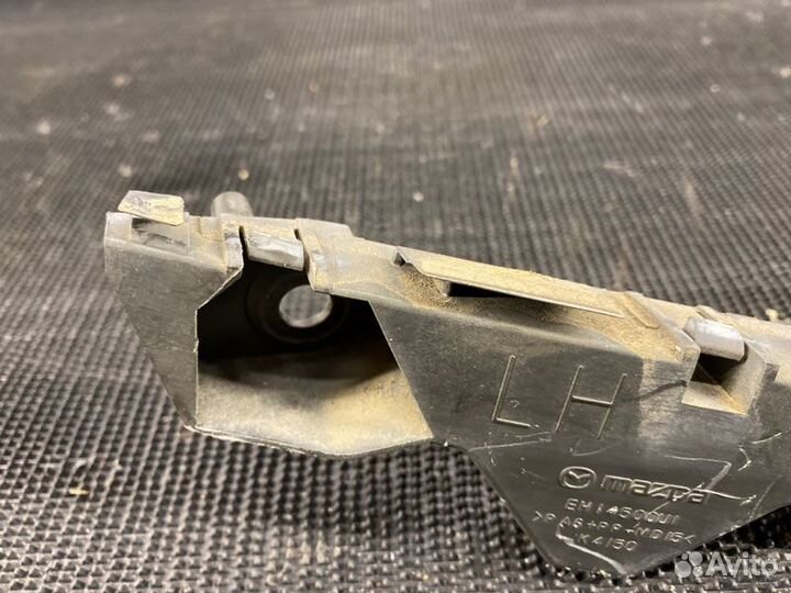 Крепление бампера переднее левое Mazda Cx-7 ER