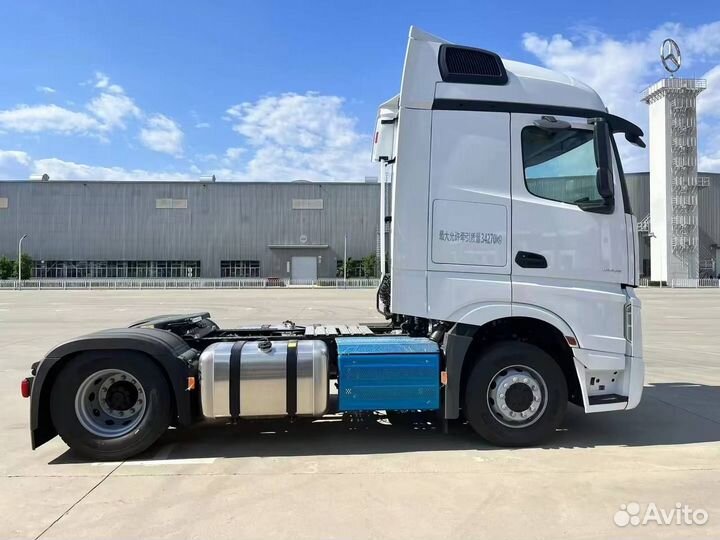 Mercedes-Benz Actros, 2023