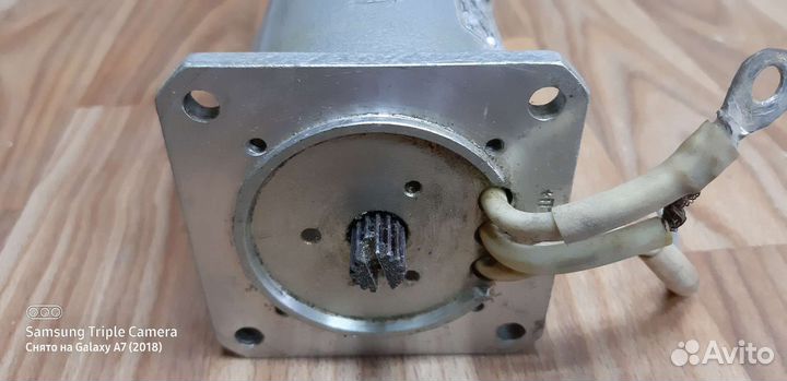 Электродвигатели 24 вольта му 431 и второй