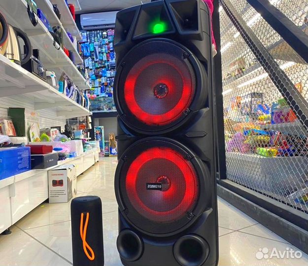 Большая блютуз колонка с беспроводным микрофоном