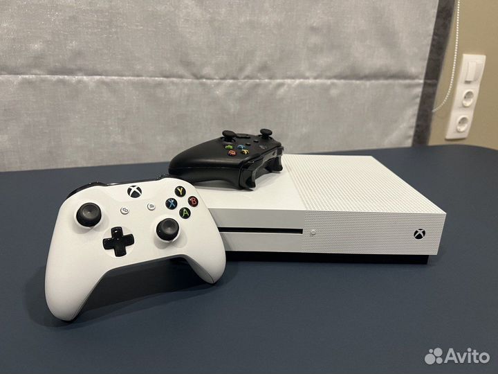 Xbox One s 1tb