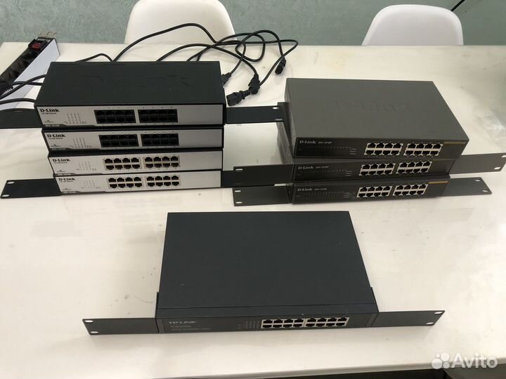 Настраиваемый коммутатор d-link des-1016D