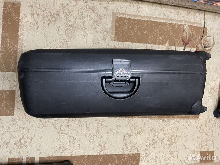 Чемодан samsonite xl на 4 колесах