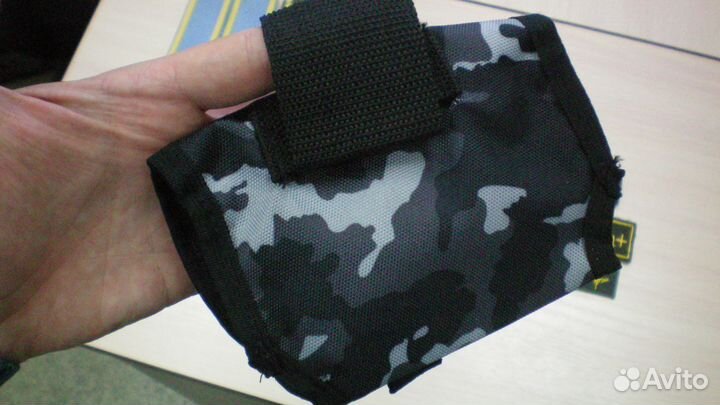 Военная атрибутика (погоны, шевроны, нашивки)