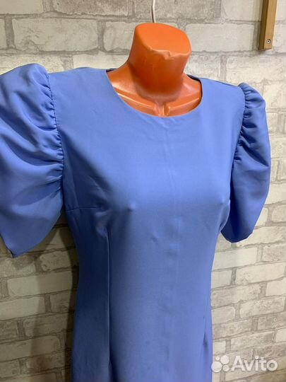 Платье нарядное 48