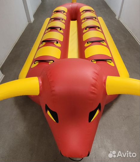 Водный буксируемый банан