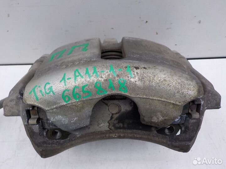 Суппорт тормозной передний правый Volkswagen Tigua