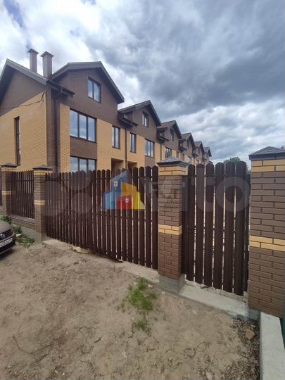 Таунхаус 127 м² на участке 3 сот.