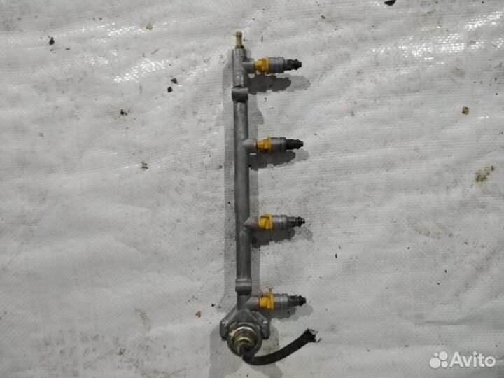 Рампа с форсунками Газель, Волга змз 406