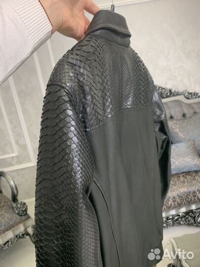 Кожаная куртка