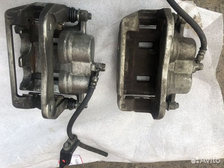 Суппорт тормозной Хонда Аккорд 8