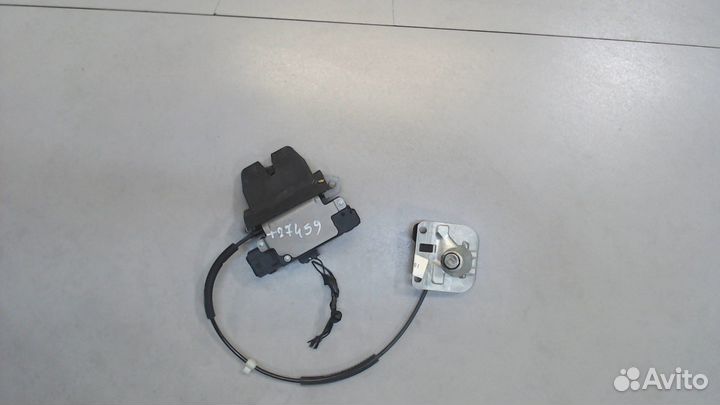 Замок багажника Volvo S80, 2007