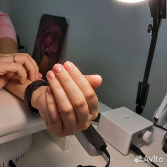 Мастер маникюра