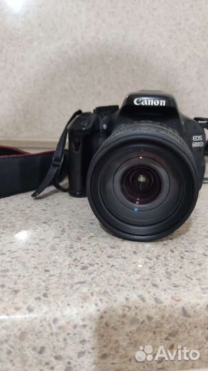 Зеркальный фотоаппарат canon 600D