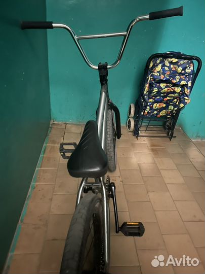 Продам BMX