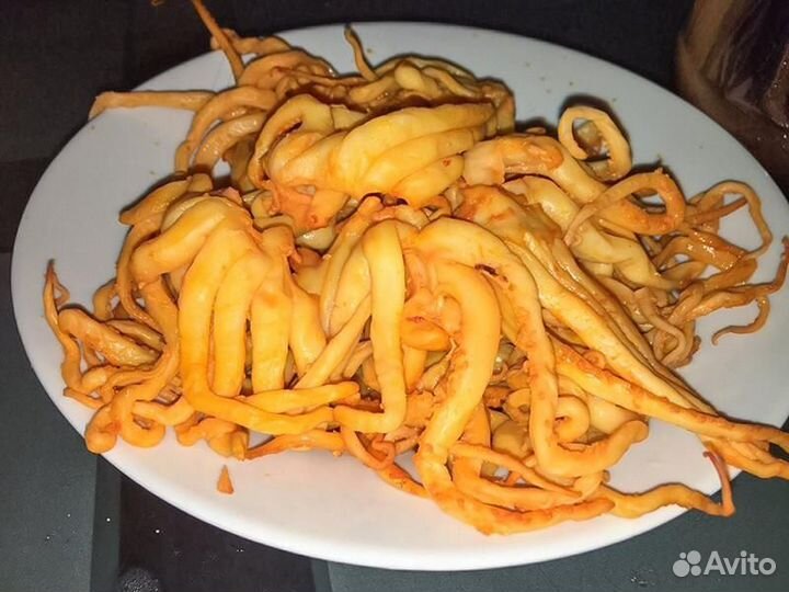 Икра Красная. Щупальцы Кальмара Копчёные