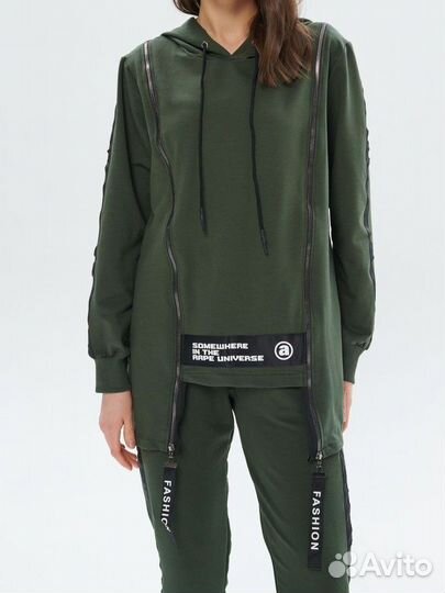 Костюм женский