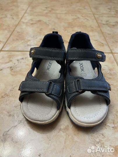 Сандалии для мальчика 28