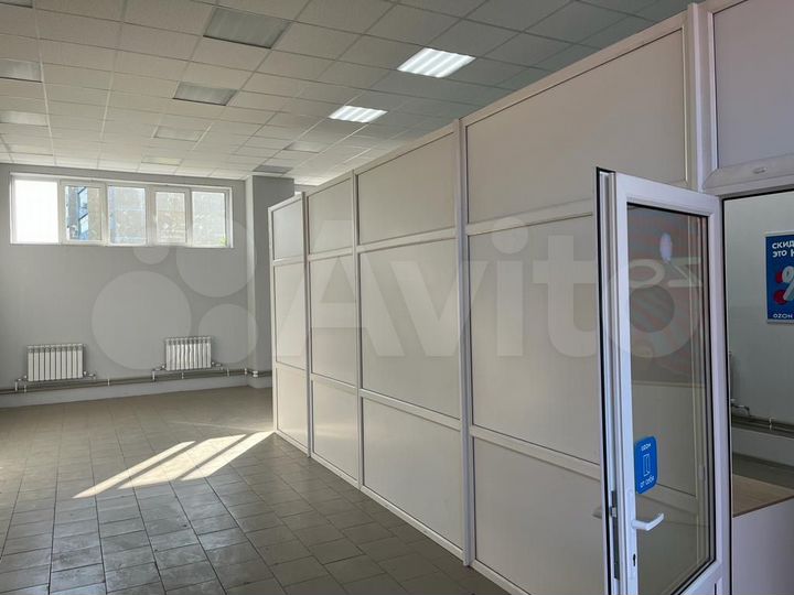 Торговая площадь, 32 м²