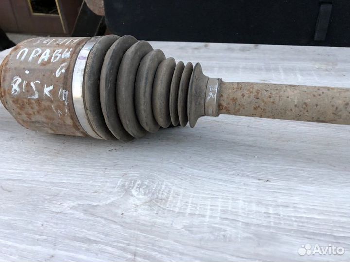 Полуось (привод) задний правый Range Rover Sport