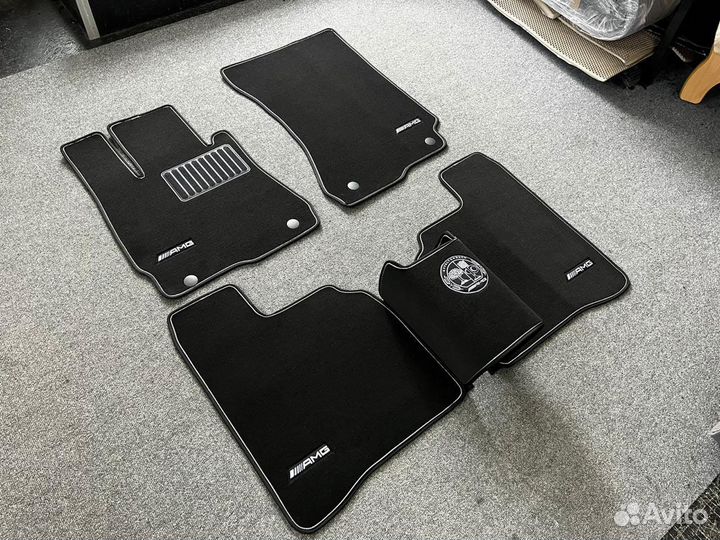 Amg автоковрики на Mercedes-Benz W 221