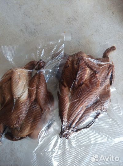 Мясо перепела, яйцо, маринованные крылья индейки