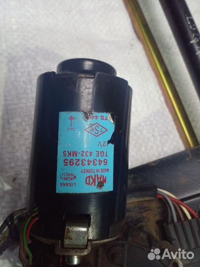 Мотор дворников с трапецией Renault Logan 1