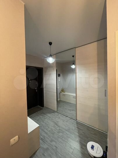 2-к. квартира, 64 м², 3/9 эт.