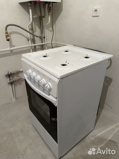 Газовая плита новая