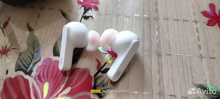 Jbl live pro plus tws