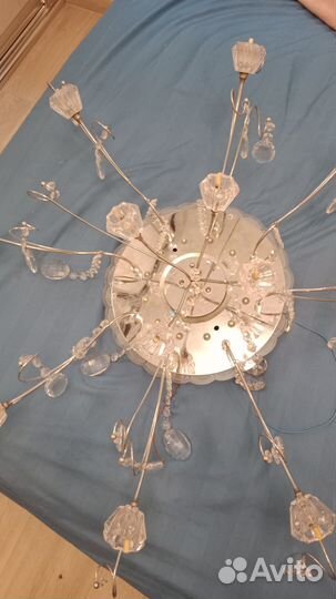 Продам люстру бу