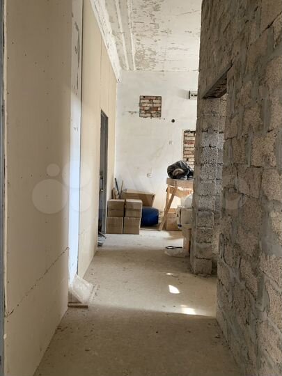 3-к. квартира, 71 м², 1/5 эт.