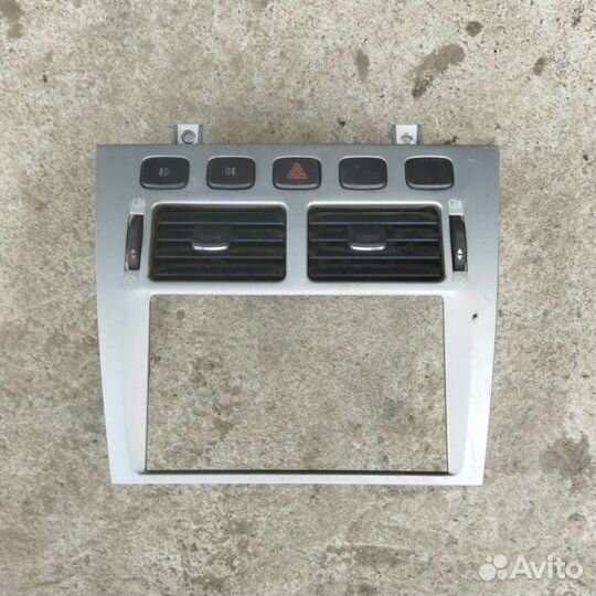 Рамка магнитолы Chery Fora