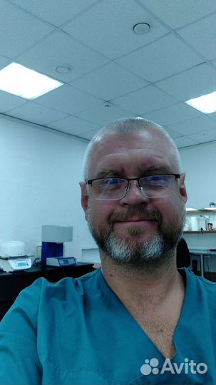 Зубной техник