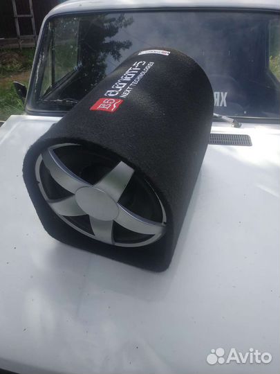 Активный subwoofer 12