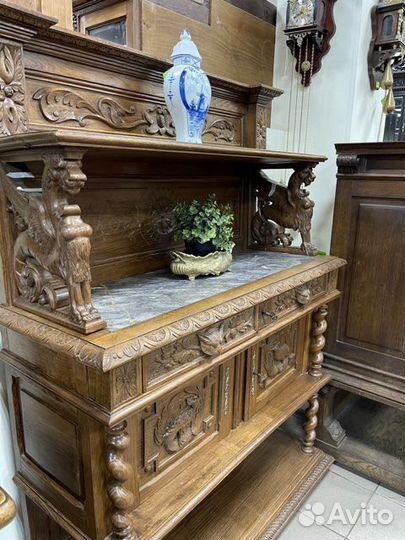 Комод/Поставец антикварный в охотничьем стиле