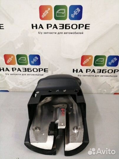 Кожух подрулевой Mazda 6 GH L813 2011