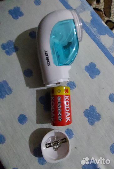 Машинка для удаления катышков