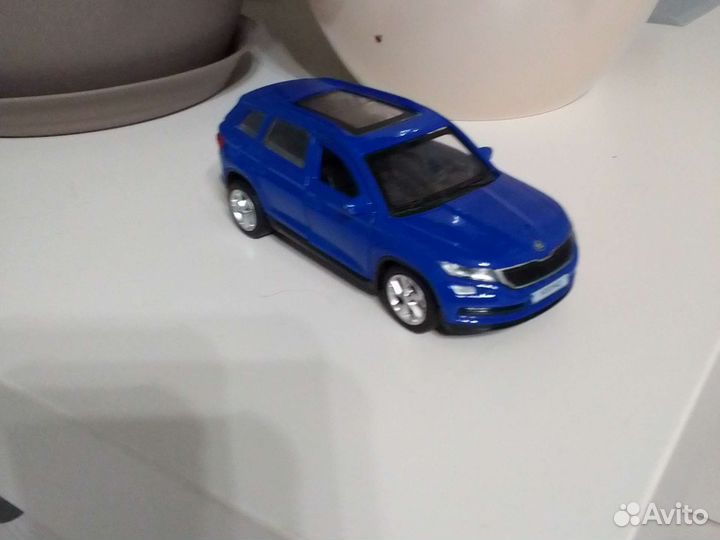 Машинка Шкода кодиак
