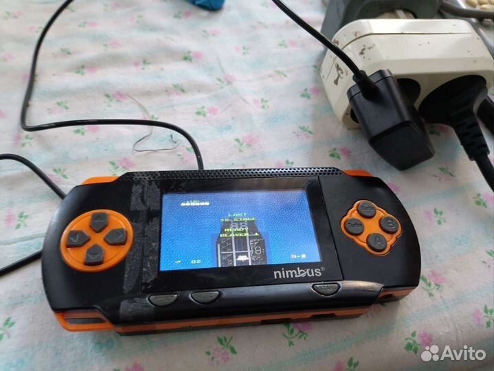 Игровая приставка Nimbus 176 игр