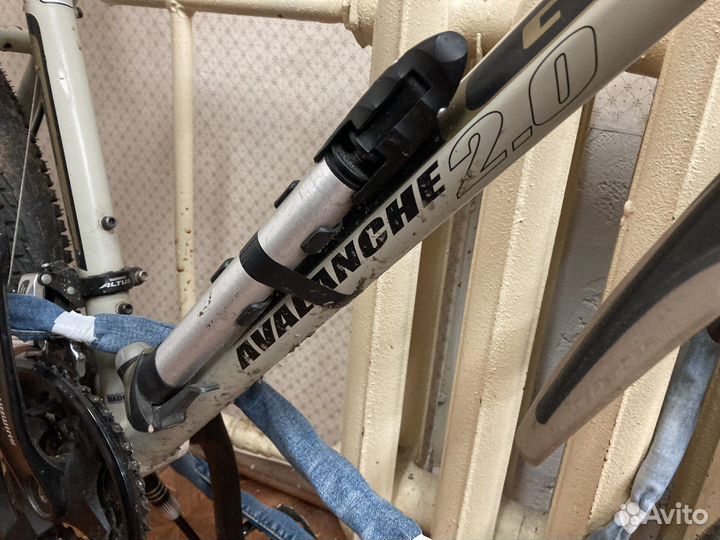 Продаю велосипед GT