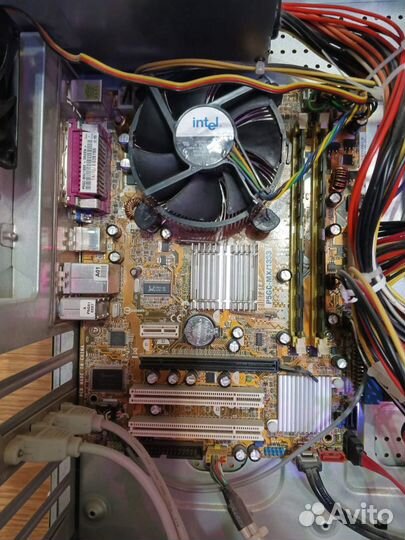 Системник (775 сокет P5GC-MX+E8400+4Gb DDR2+SSD)